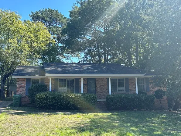 837 Sir Michael Dr, Montgomery, AL 36109
