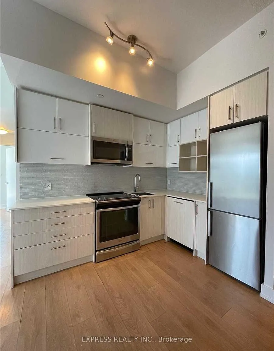 2 bed, $2,750 — Photo 1