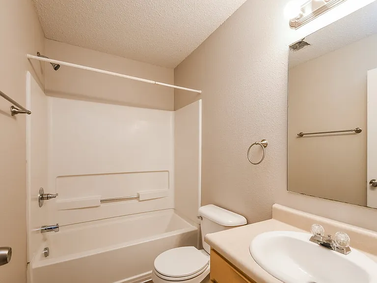 9322 W Dockside Cir — Photo 12