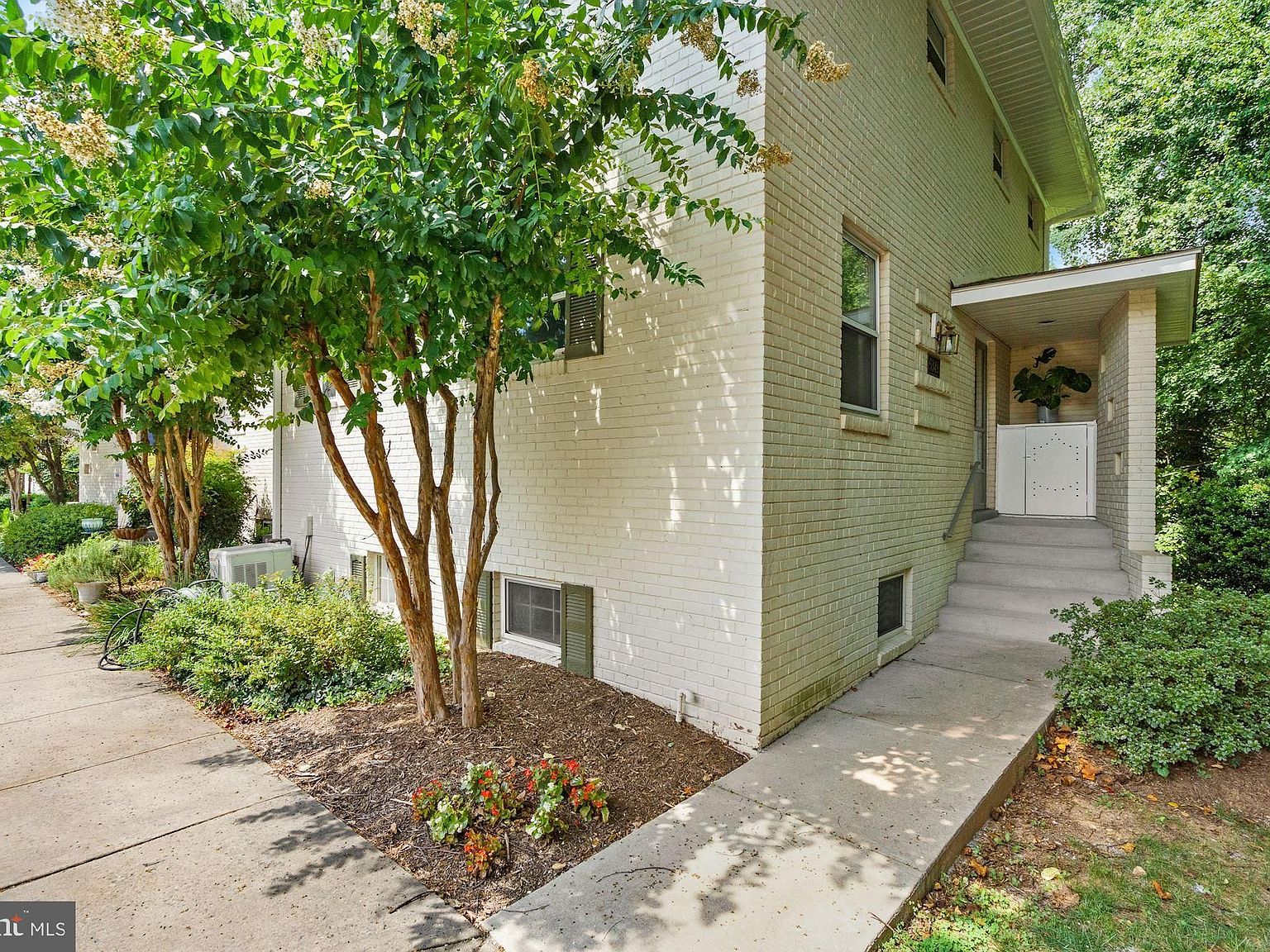 5349 Pooks Hill Rd 40253, Bethesda, MD 20814 Zillow