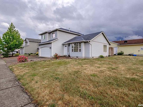 3rd image of 1073 Cherry Blossom Ln