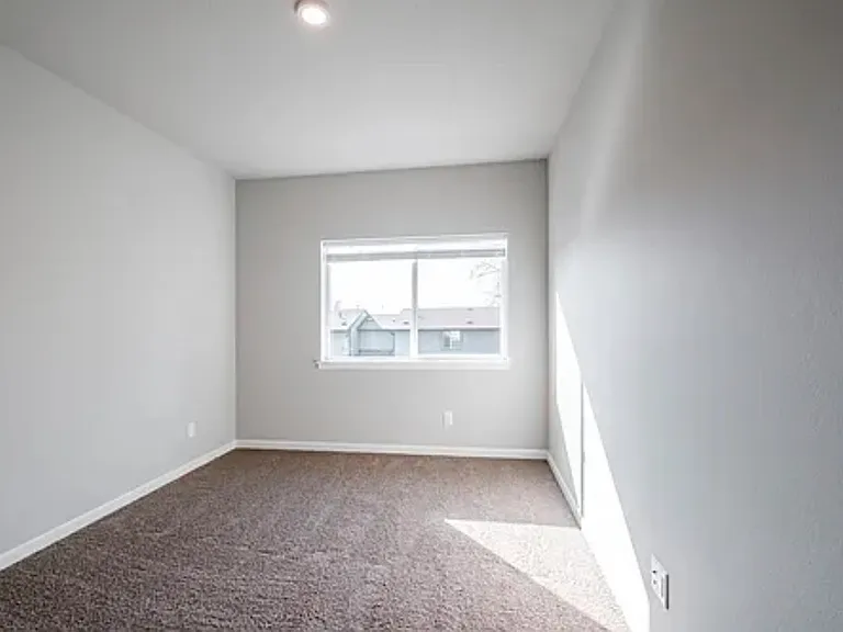 4125 Market St NE #204 — Photo 13