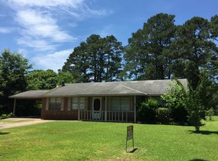 8233 Bryn Mawr Ln, Columbus, GA 31904