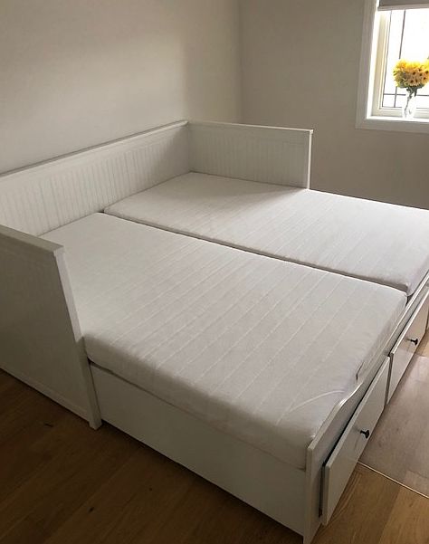 Bedroom A: $830 Private room with Queen sized bed