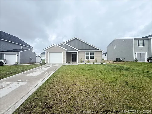 127 Arlington Dr Photo 1