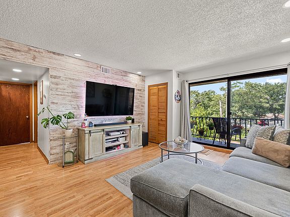 3rd image of 17510 71st Ct APT 3B