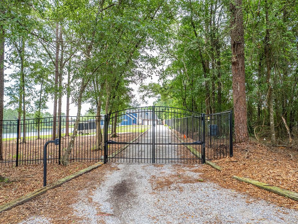 4621 Meadow Lake Dr, Crestview, FL 32539 Zillow