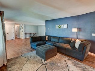 321 Fairway Dr, Columbus, WI 53925