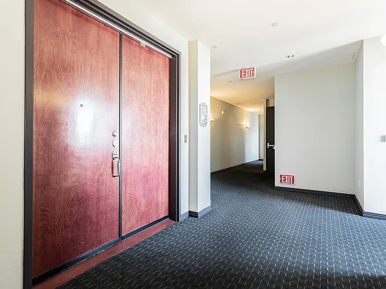 360 E Desert Inn Rd #1502 — Photo 12
