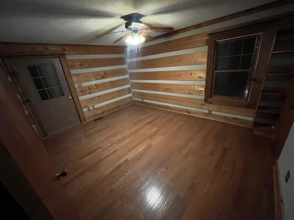 151 Firefly Ln, Boone, NC 28607