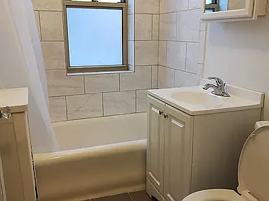1 bed, 1100 sqft, $1,500 — Photo 3