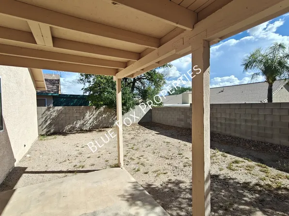7960 S Lennox Ln, Tucson, AZ 85747