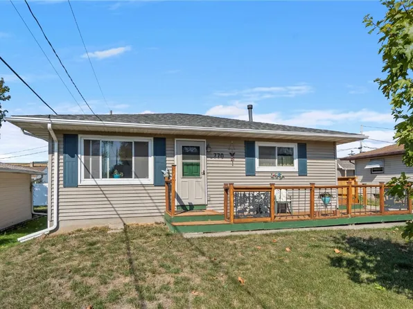 770 Gateway St NE, Cedar Rapids, IA 52402