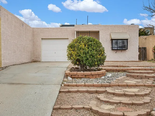 5516 Delhi St NE, Albuquerque, NM 87111