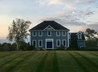 31 E Hadley Rd, Hadley, MA 01035