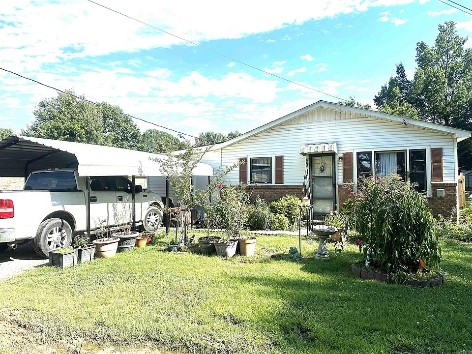 1st image of 604 W Baldwin St