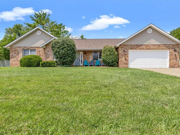 1004 Bradington Ct, Columbia, IL 62236