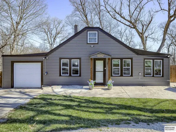 2509 N 88th St, Omaha, NE 68134