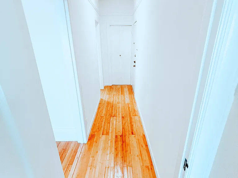 121 Carl St #3 — Photo 7