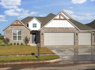 6512 N 27th St, Broken Arrow, OK 74014