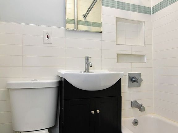 5th image of 523 W 156th St APT 2D
