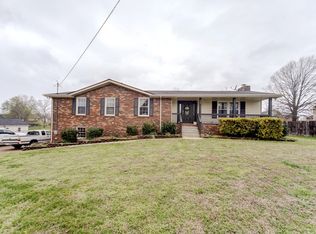 416 Wadebrook Dr, Gallatin, TN 37066