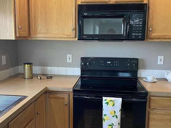5th image of 5010 Ormsby Ave