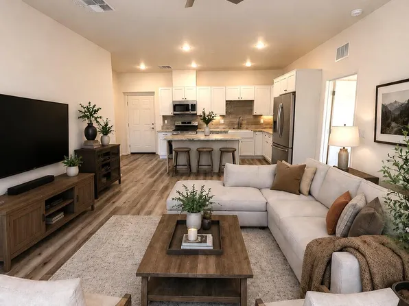2950 W Presidio Dr #1-301, Flagstaff, AZ 86001