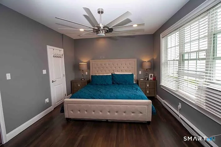 21 Groveway #21 — Photo 21