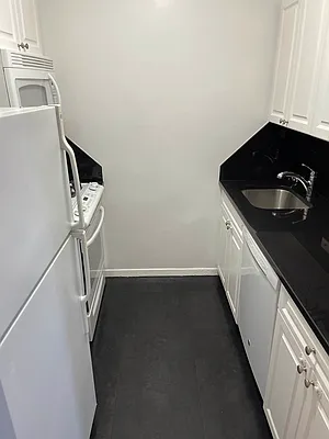 Rented by Punia & Marx Inc. | media 9