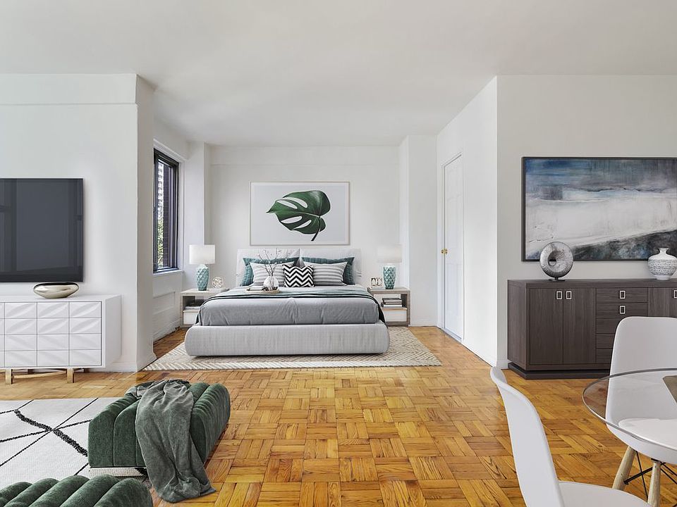 1st image of 1010 3rd Ave #7C