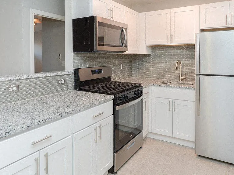 Ocean Terrace Apartment Homes — Photo 2