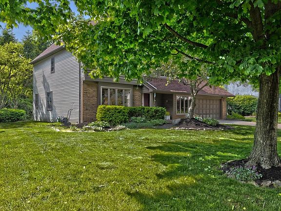3rd image of 275 Castile Ln