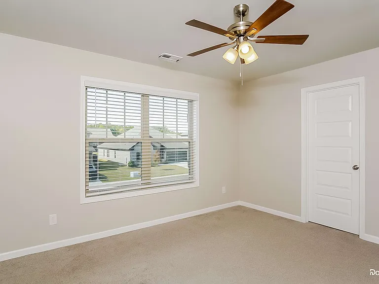 117 Holly Fern Dr — Photo 12