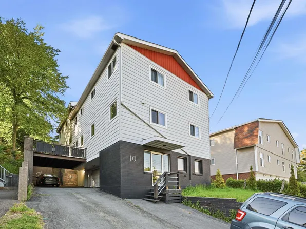 10 McFatridge Rd, Halifax, NS B3N 2R4
