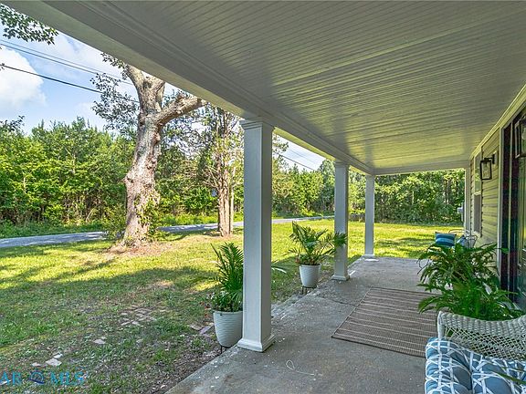 4th image of 644 Prentice Creek Rd