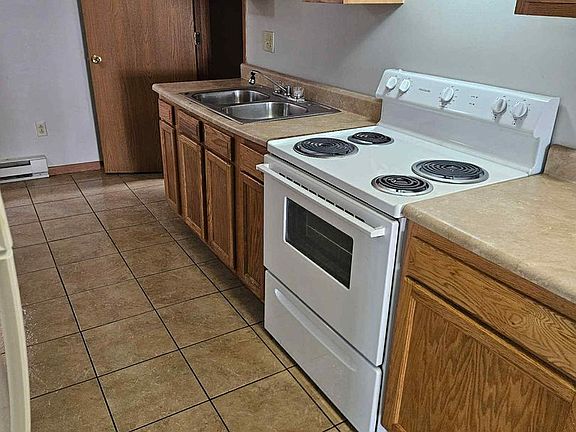 3rd image of 29 McCulloh St #3