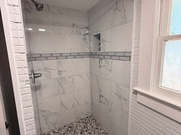 724 E Patterson St — Photo 3