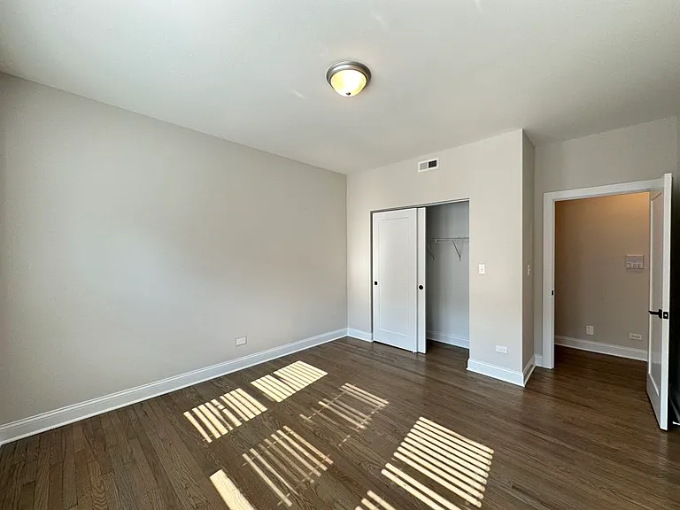 3409 W Fullerton Ave #B3 — Photo 16