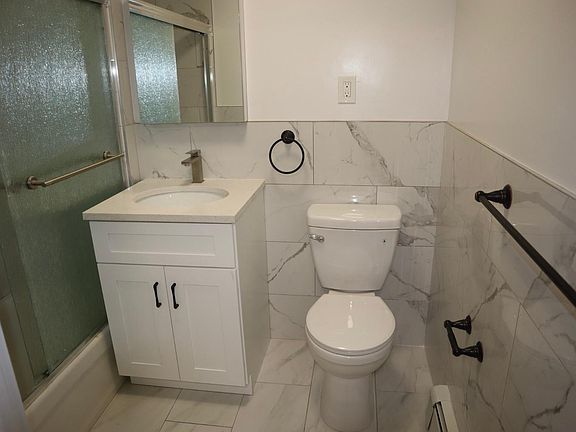 3rd image of 1730 Sexton Pl APT 1