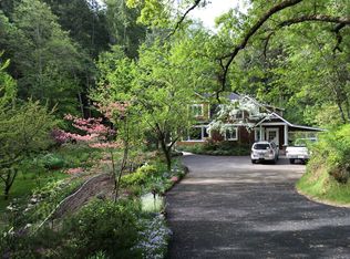 1800 Neil Creek Rd, Ashland, OR 97520