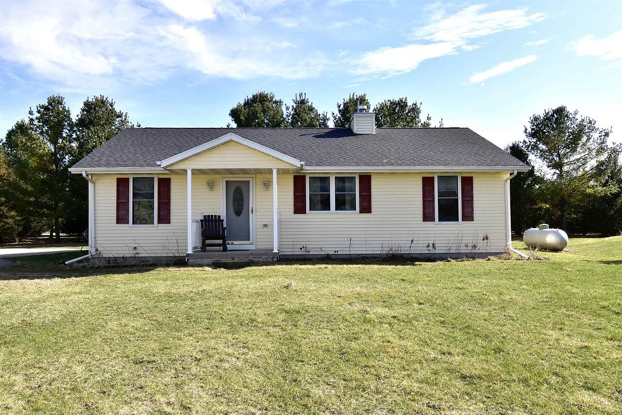 W7081 Hogsback Road, Juneau, WI 53039 | Zillow