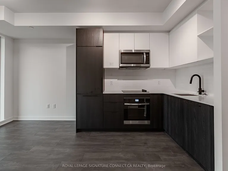 1185 Dupont St #421 — Photo 3