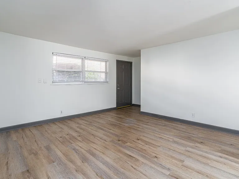 1307 King Ave #C — Photo 10