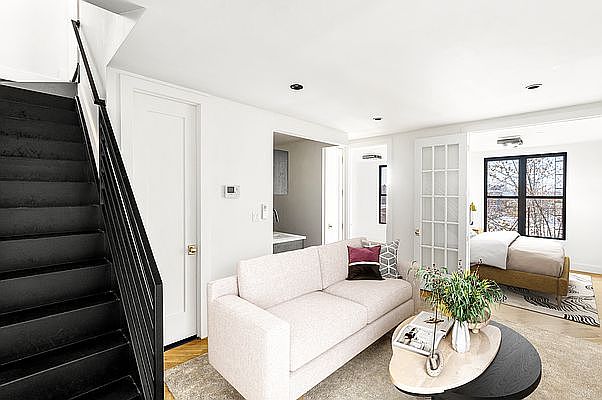 1st image of 164 Stuyvesant Ave APT 4R