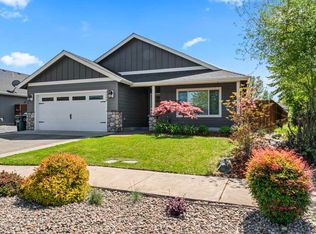 2209 Esther Ln, Grants Pass, OR 97527