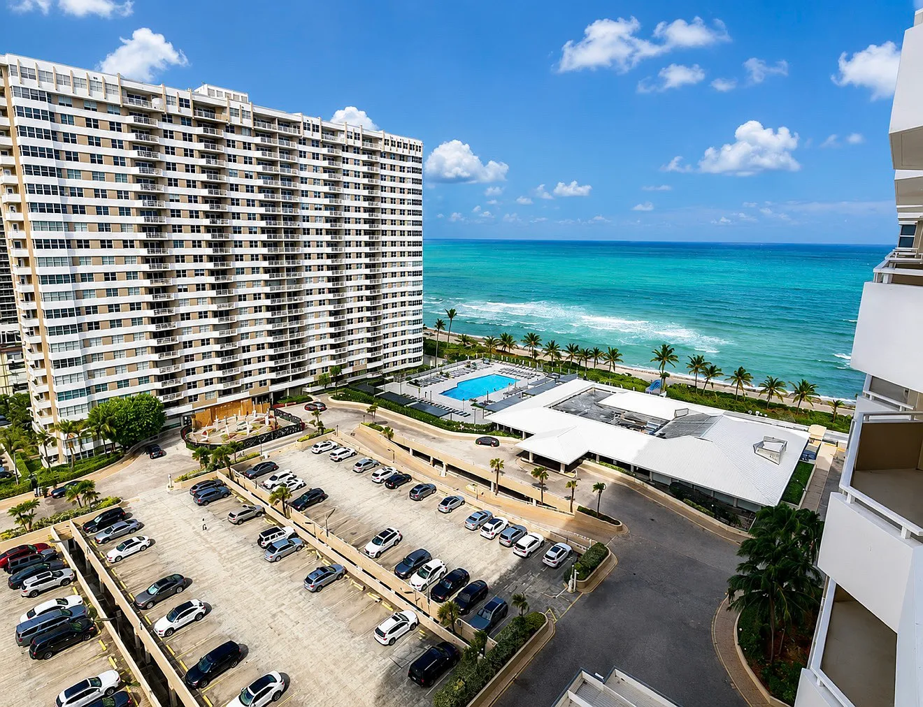 1 bed, 870 sqft, $2,450 — Photo 1