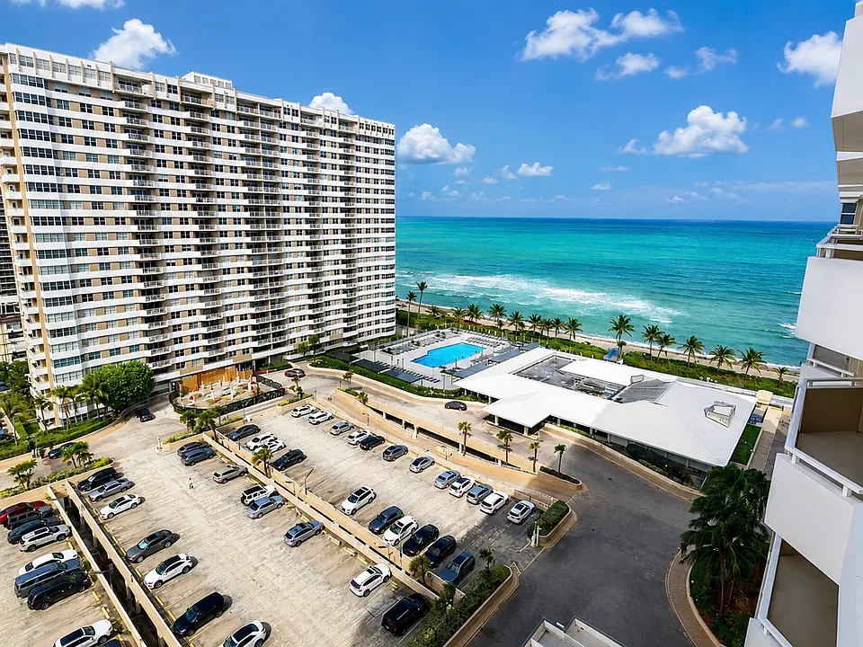 1980 S Ocean Dr #15K