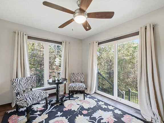 2nd image of 13715 Grafton Ct