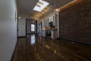 Rented by Brick&Mortar